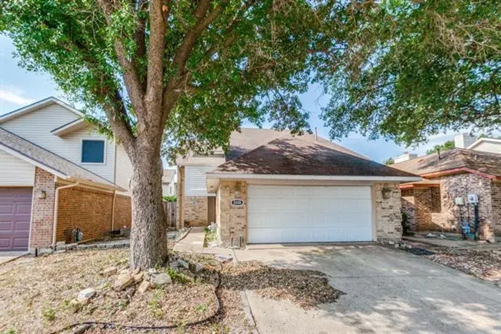 2608 Zodiac Drive, Garland