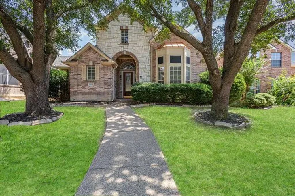 1823 Bristol Lane, Rockwall