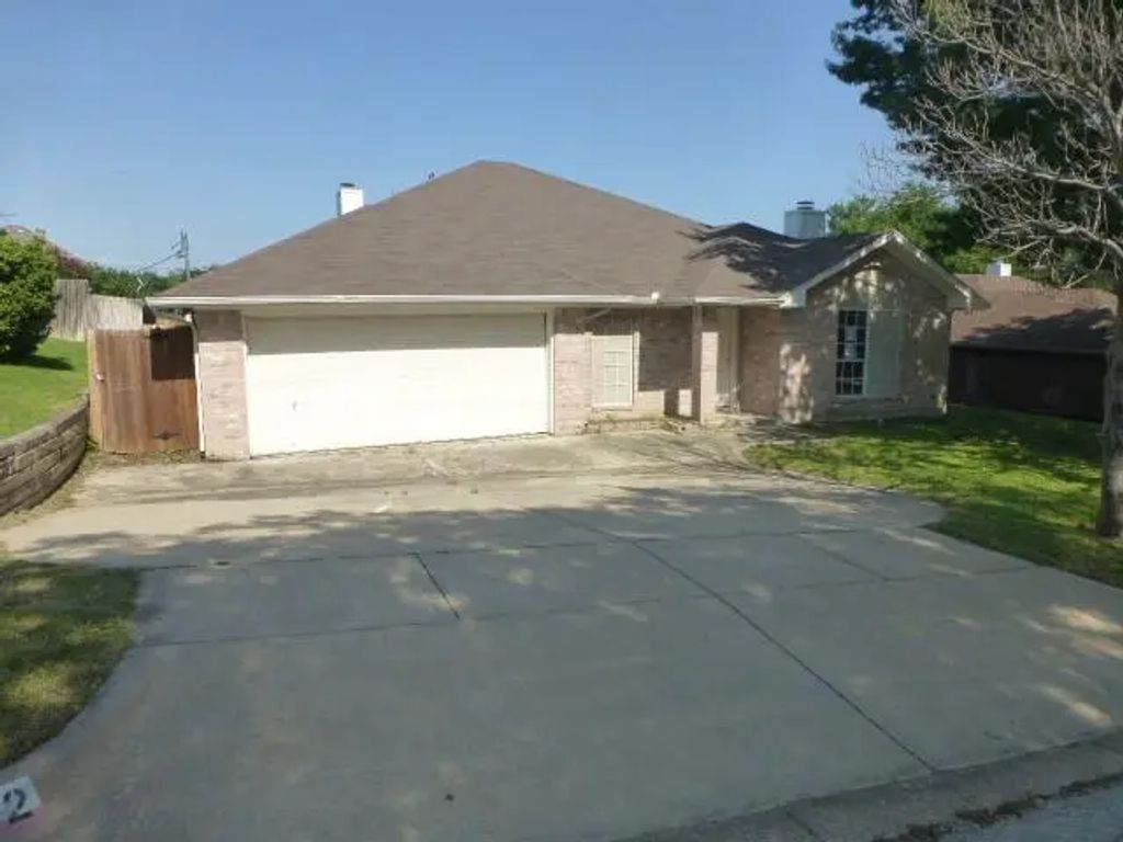 4912 Dax Drive, Fort Worth
