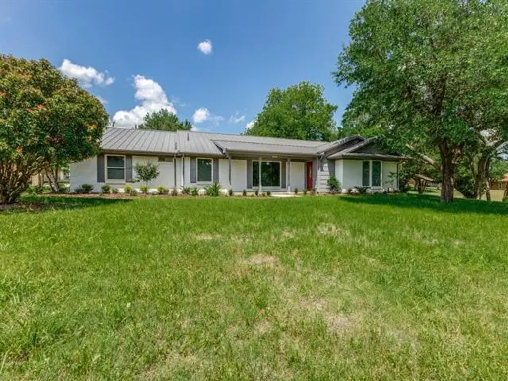 614 Shady Lane, Seagoville
