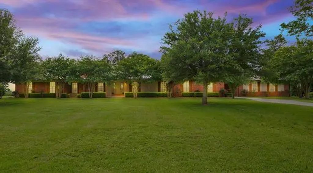 11599 Hwy 3049, Belcher