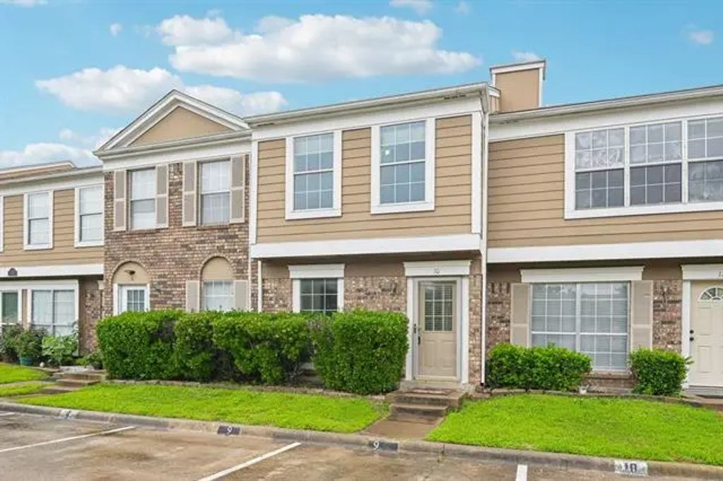 709 Lee Street 10, Mesquite