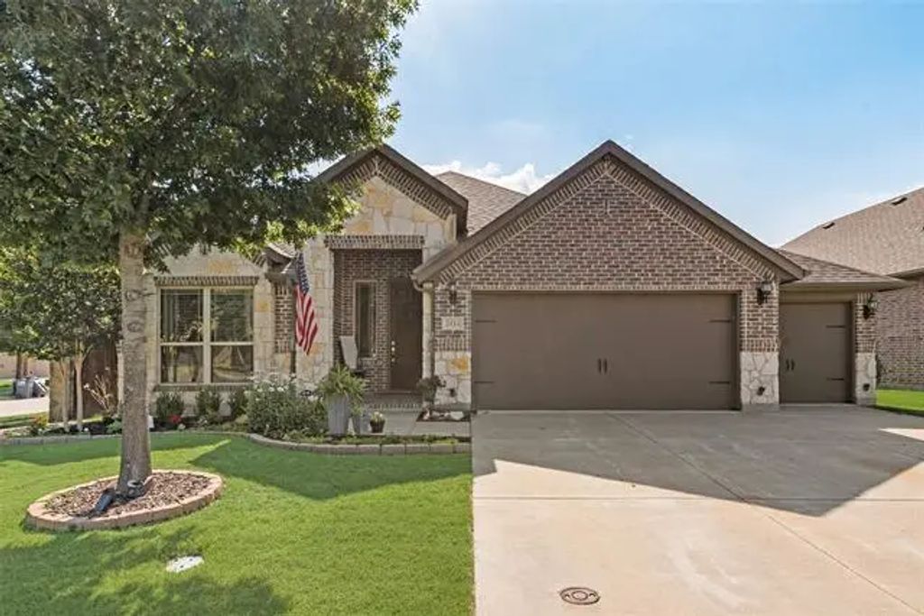 2414 Wilson Drive, Anna