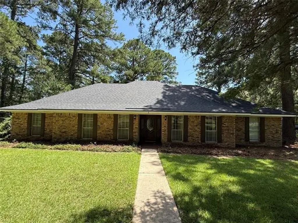 6885 N Park Drive, Shreveport