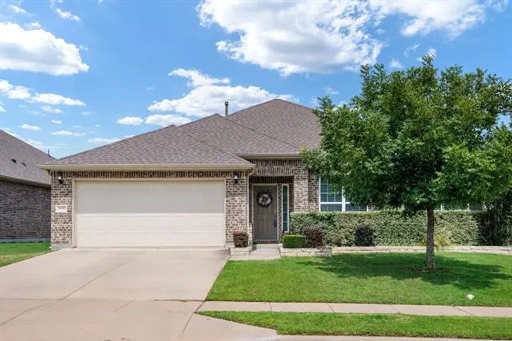 8116 Charford Drive, Fort Worth
