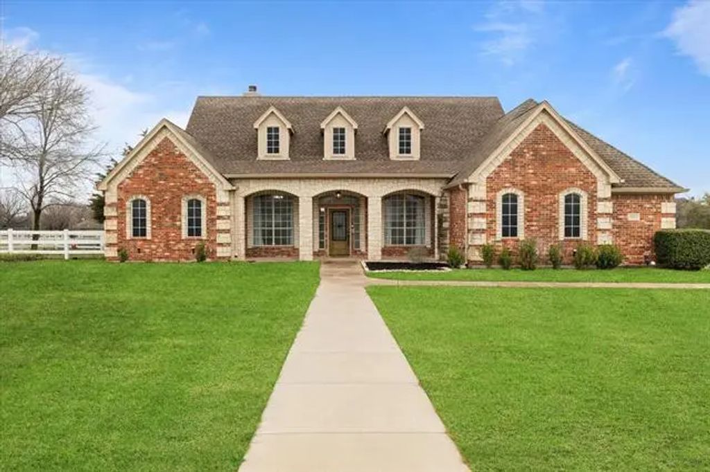 1801 Highland Springs Drive, Haslet