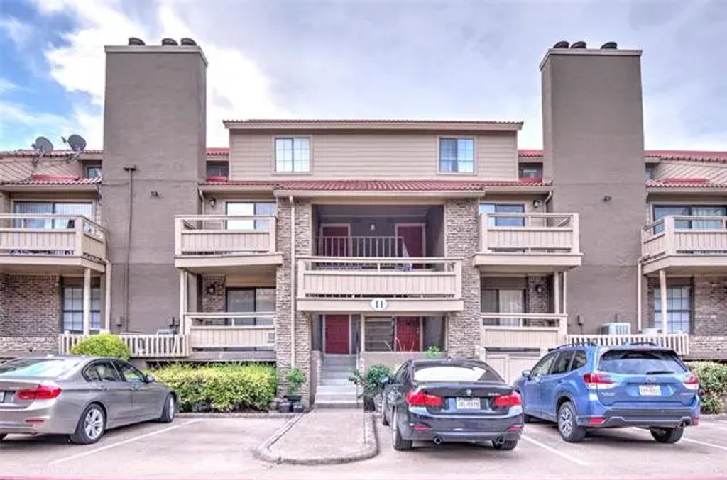 5200 Martel Avenue 11b, Dallas