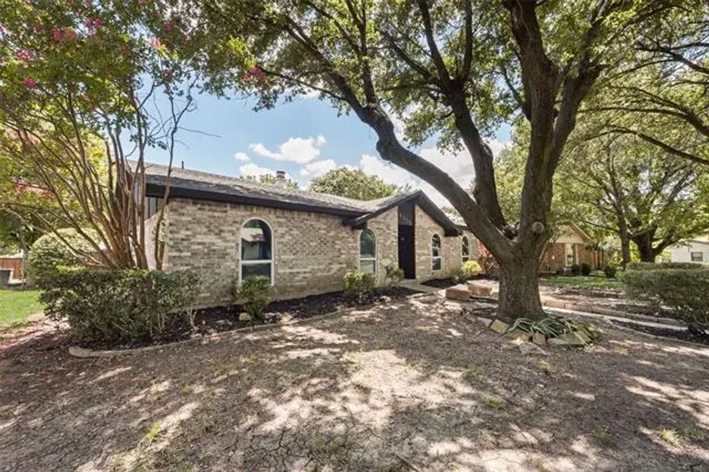 4305 Thicket Drive, Garland