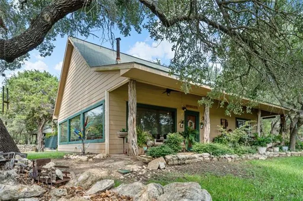 312 Cedar Mountain Road, Gatesville