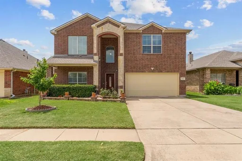 1651 Secretariat Lane, Irving