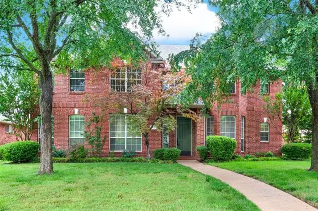 4512 Greenfield Drive, Richardson