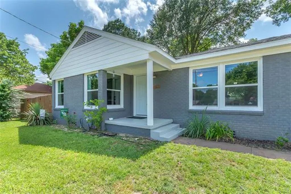 312 Dean Street, Athens