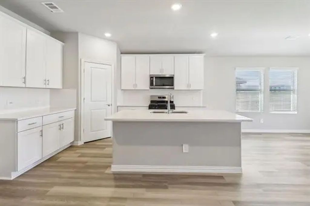 2227 Currents Road, Princeton