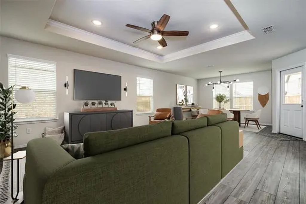 1055 Castroville Drive, Forney