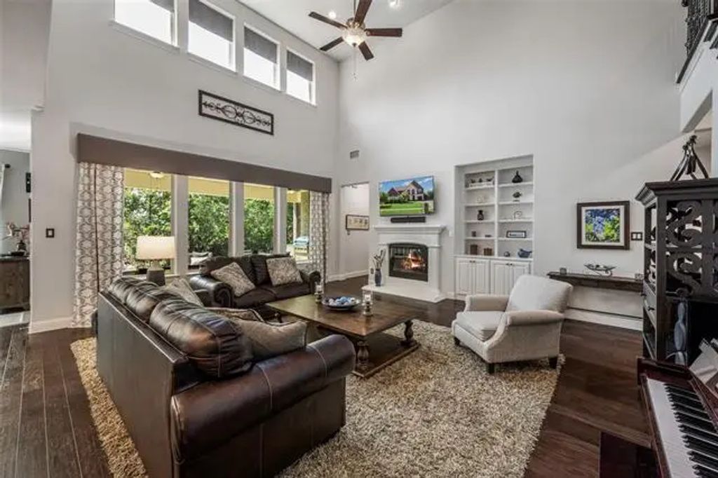 2272 Brooks Trail, Heath