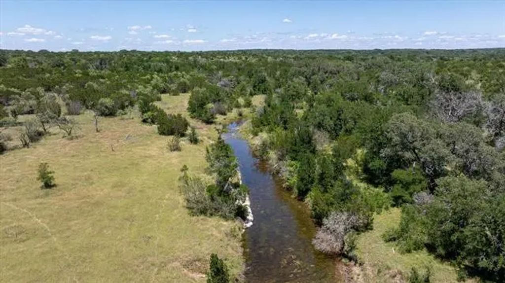 Tbd Cr 386, Carlton