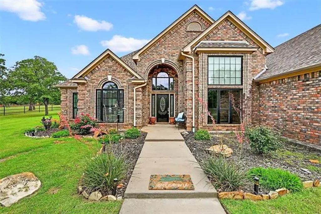 311 Timber Oaks Court, Bowie