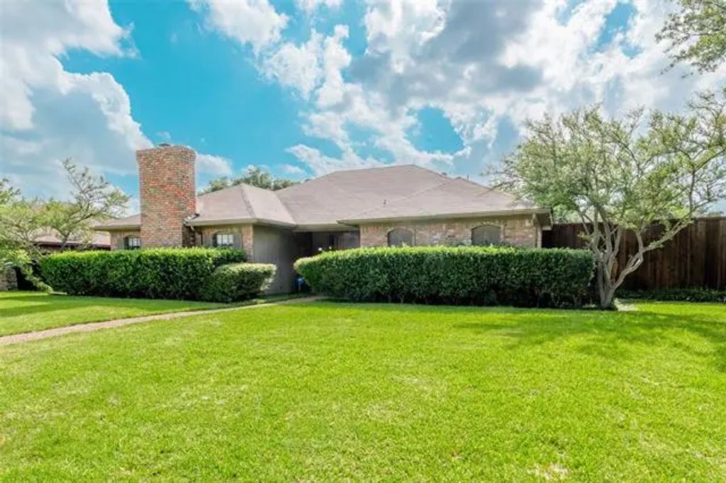 2213 Huntington Drive, Plano