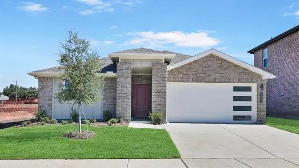 2338 Skyward Street, Grand Prairie