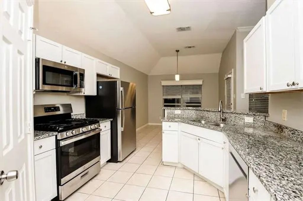 1803 Fairfax Drive, Mansfield