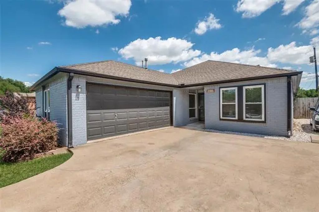 2308 Ruby Road, Irving