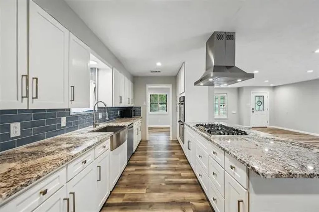 8434 Sweetwood Drive, Dallas