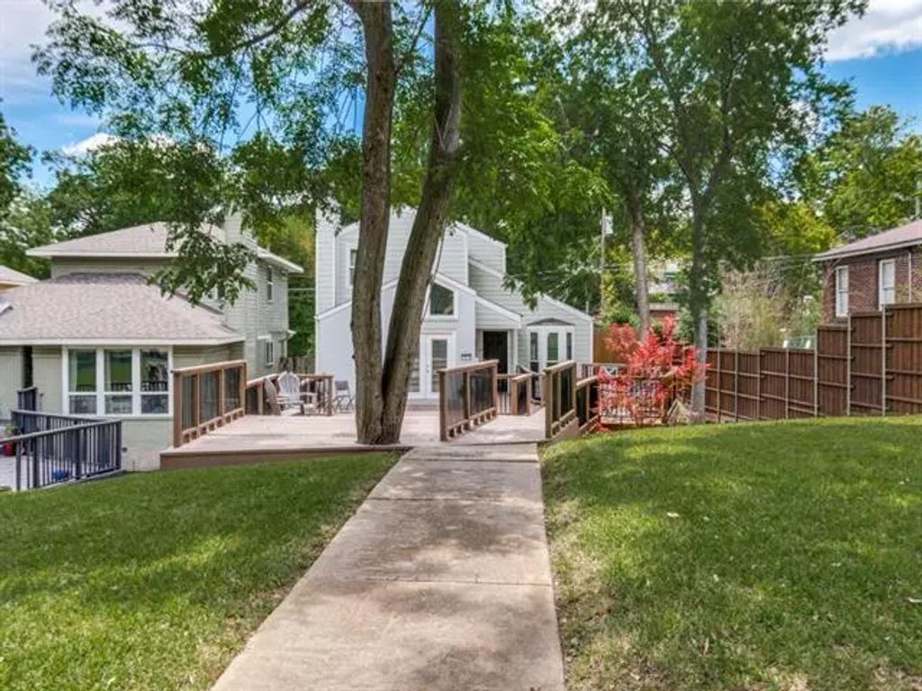 7010 San Mateo Boulevard, Dallas