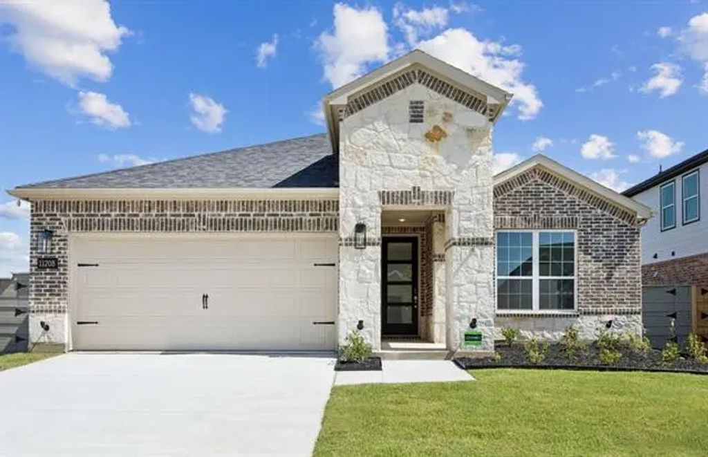 11208 Orchard Lane, Justin