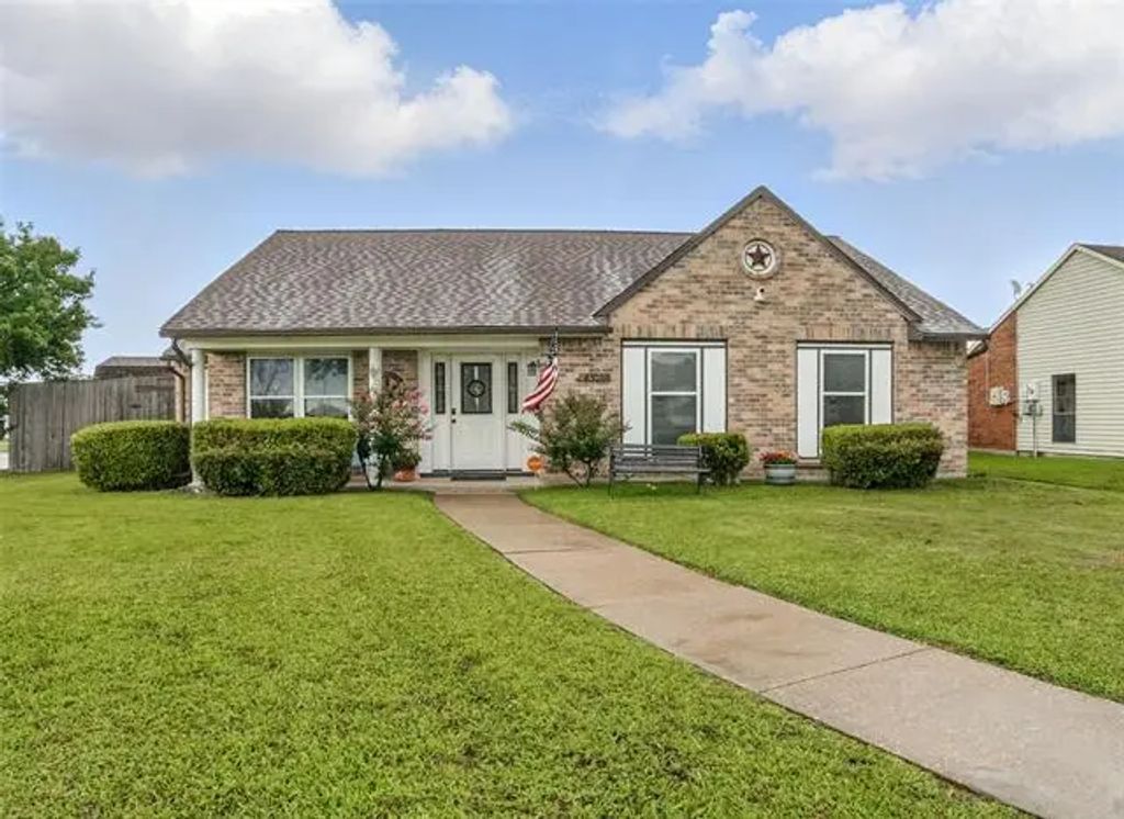 4328 Coryell Way, Mesquite