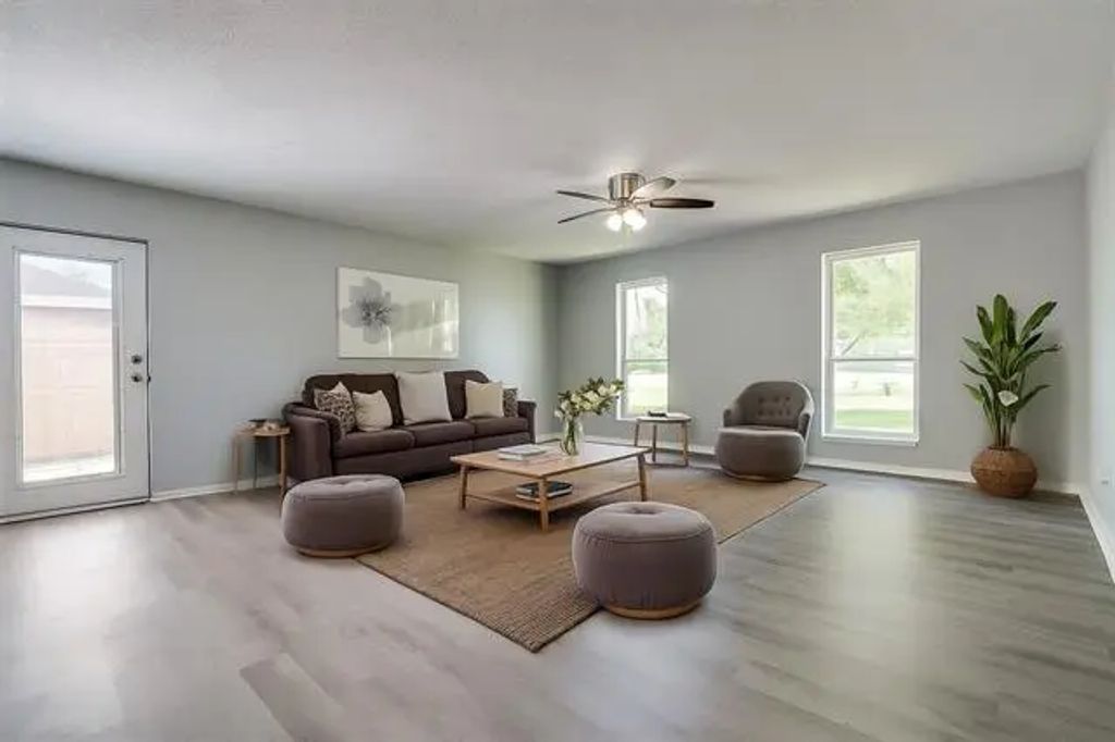 1829 Castle Drive, Garland