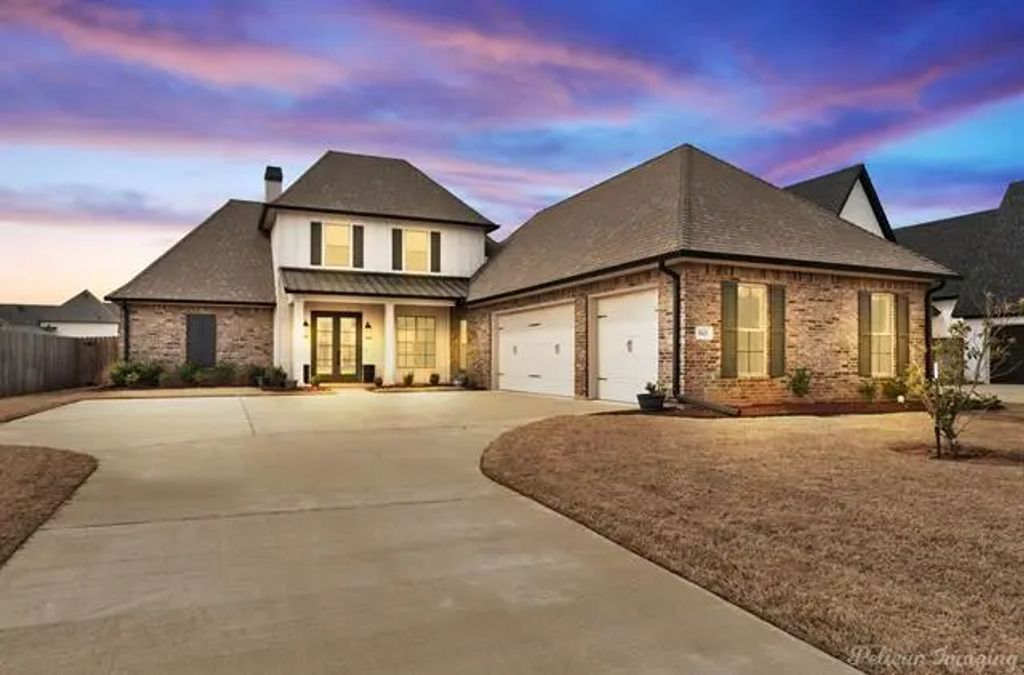 163 N Canal Drive, Bossier City