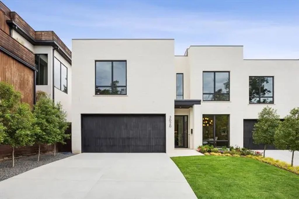 3626 Edgewater Street, Dallas