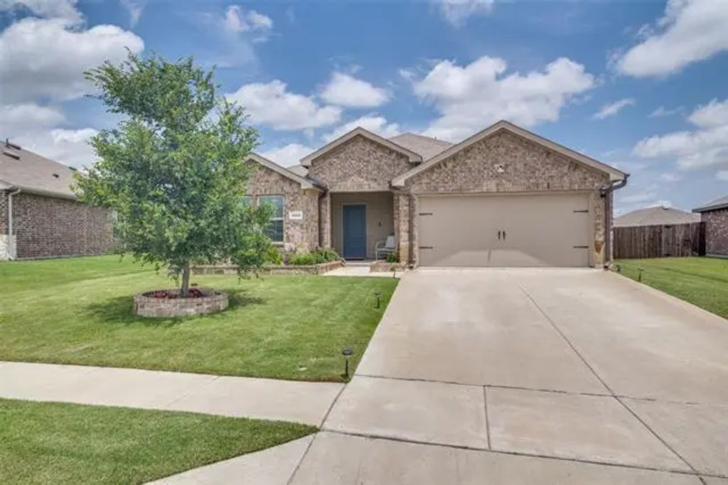 1315 Blessed Lane, Royse City