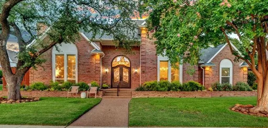 1604 Burning Tree Lane, Plano