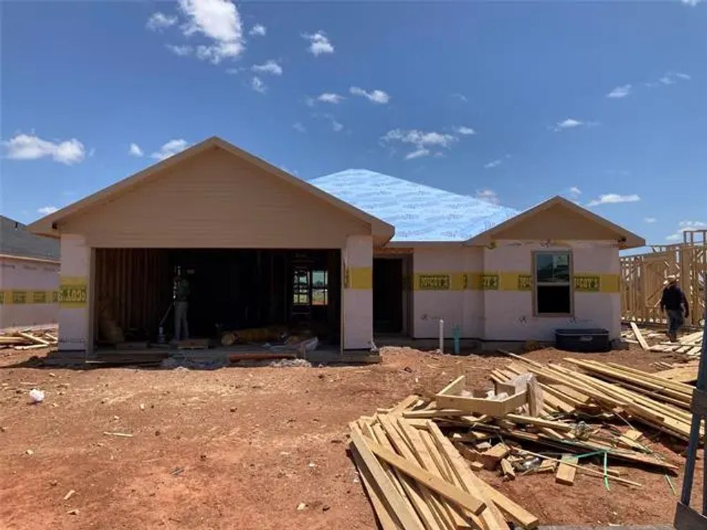 313 Showdown Road, Abilene