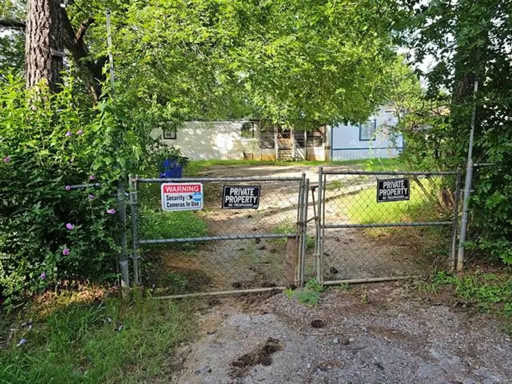 1736 Speers Drive, Mansfield