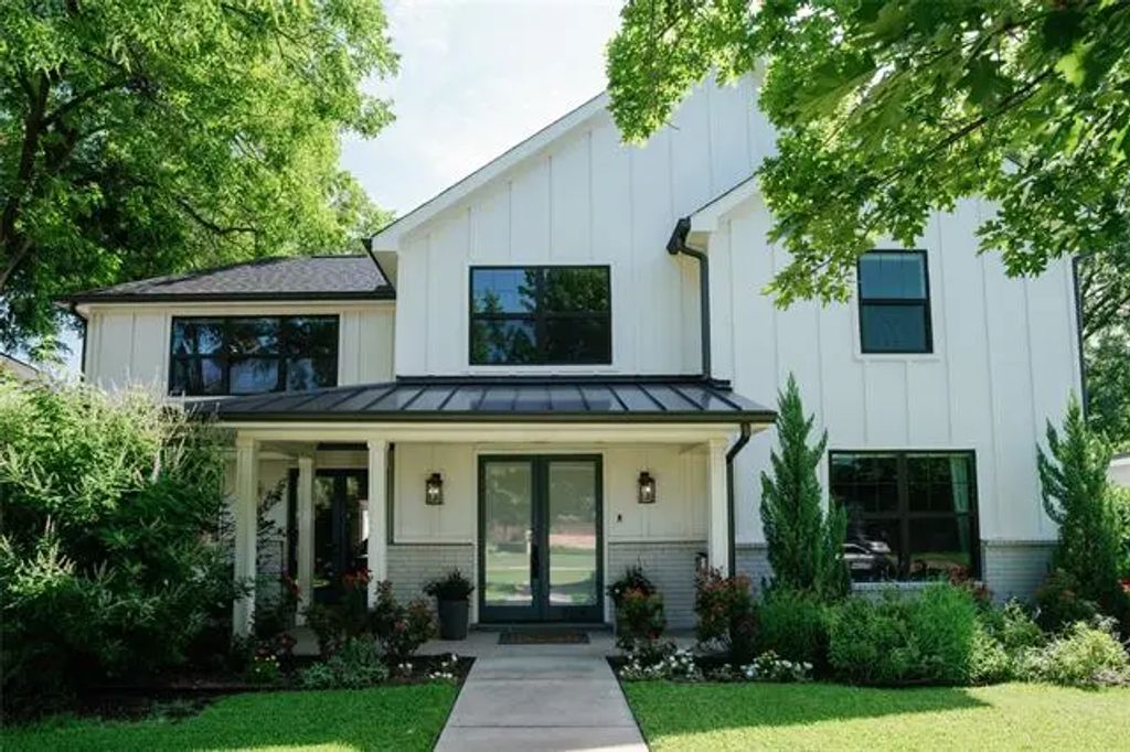 9124 Longmont Drive, Dallas