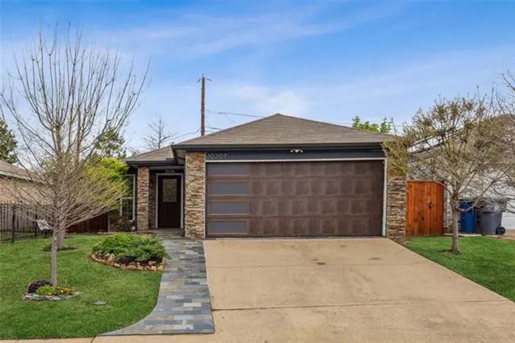 10207 Shelburne Drive, Dallas