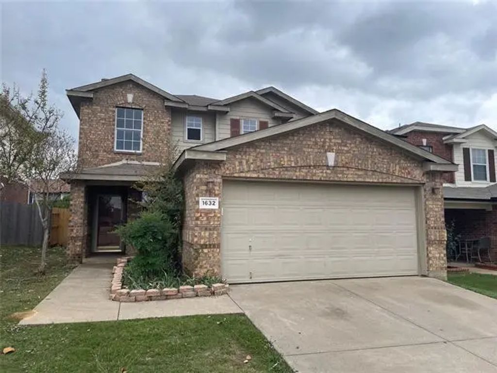 1632 Timber Glen Drive, Bedford