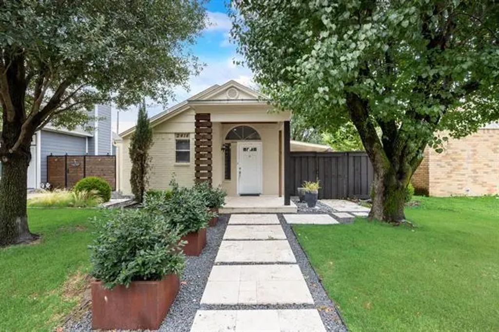 2414 Markland Street, Irving