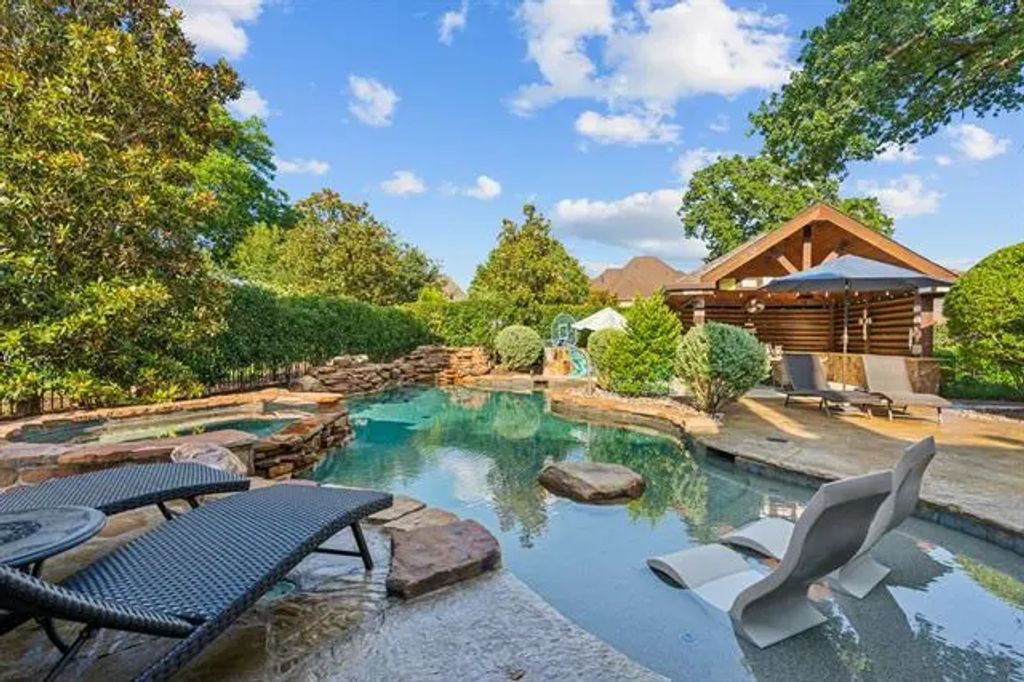 3100 Jaclamo Street, Flower Mound