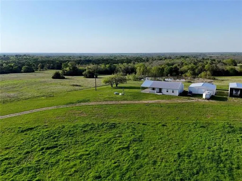 7563 Farm Road 128, Ben Franklin