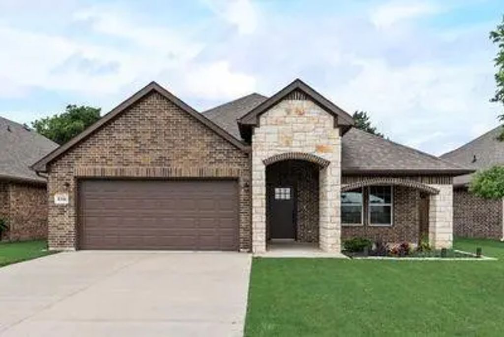 8306 Grant Lane, Greenville