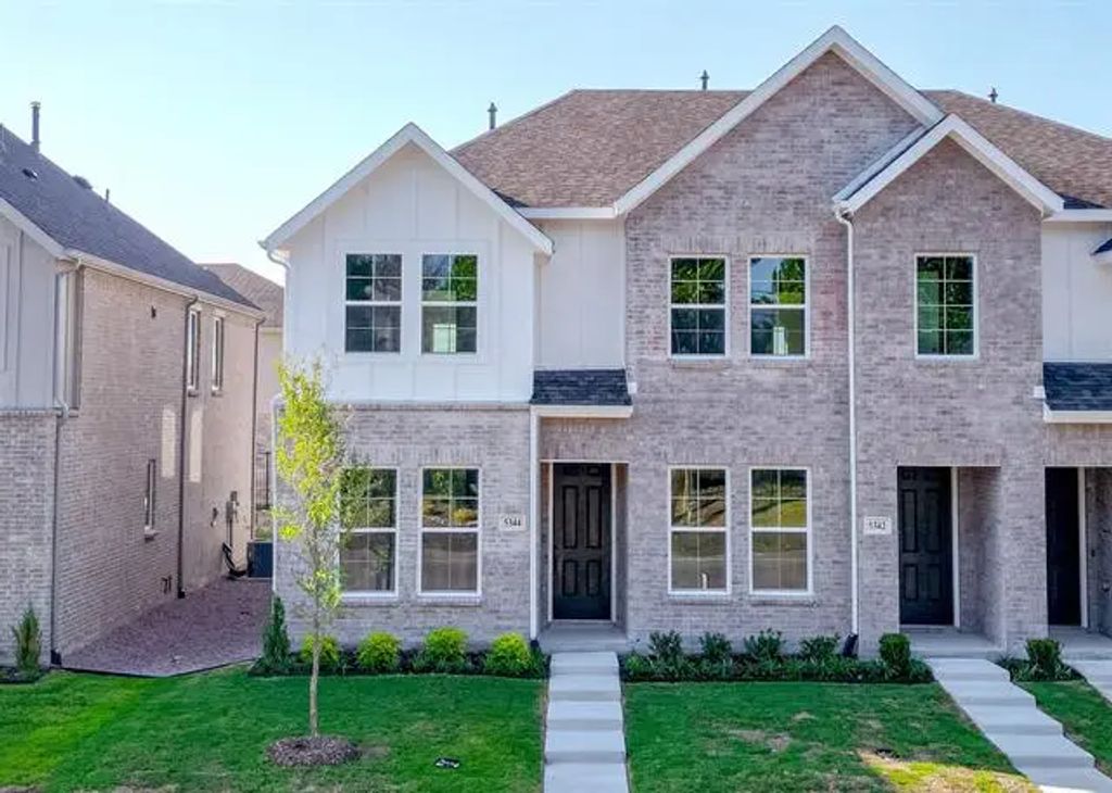 5344 Springlake Parkway, Haltom City