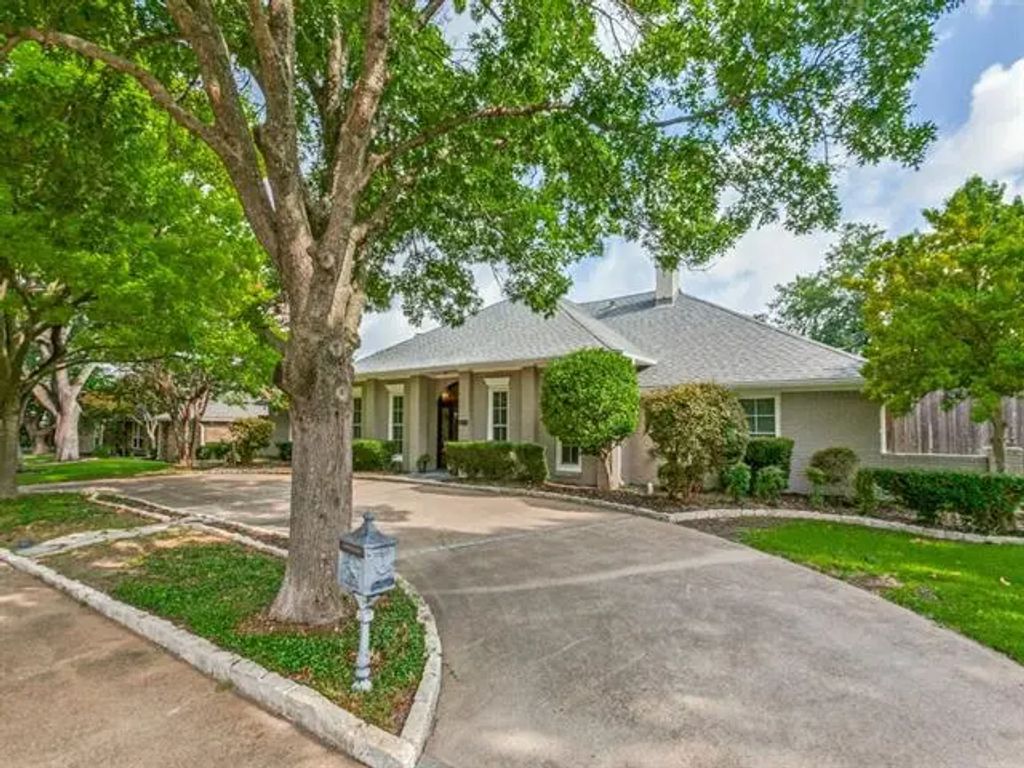 9601 Faircrest Drive, Dallas