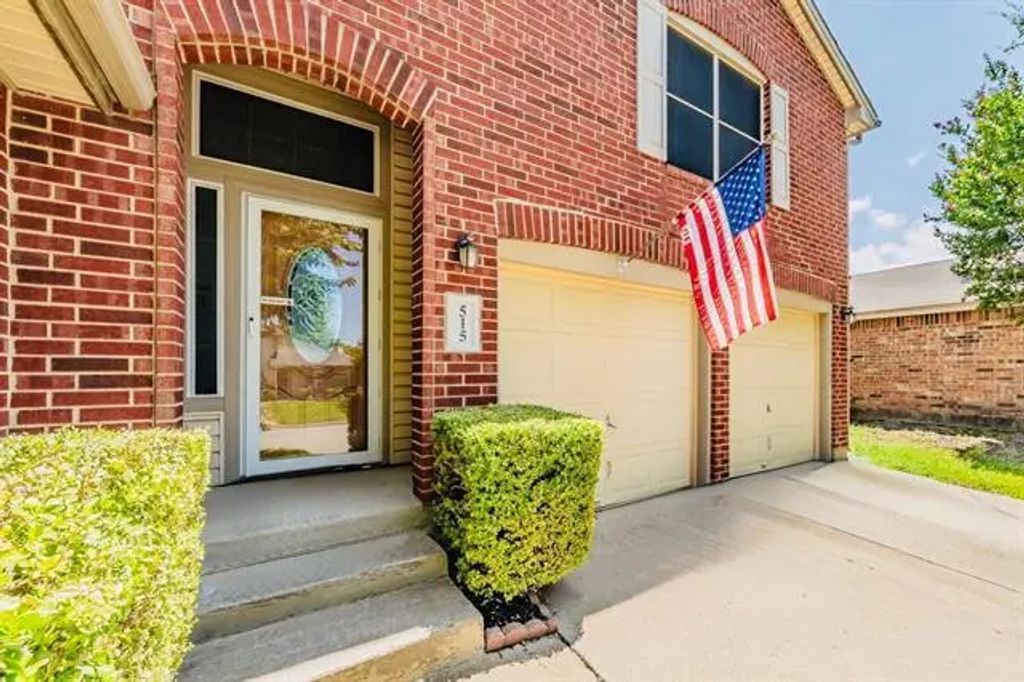 515 Berryhill Drive, Mansfield