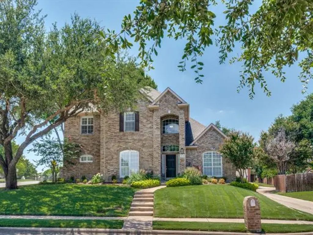 310 Fairfax Drive, Allen