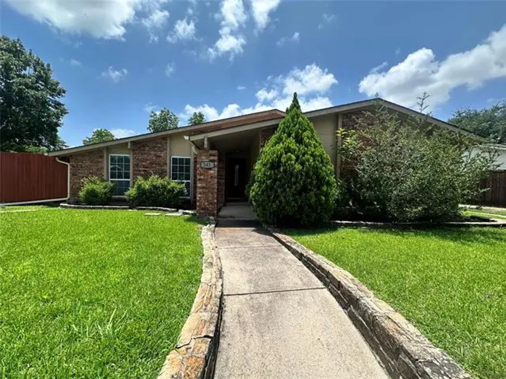 541 Shadowcrest Lane, Coppell