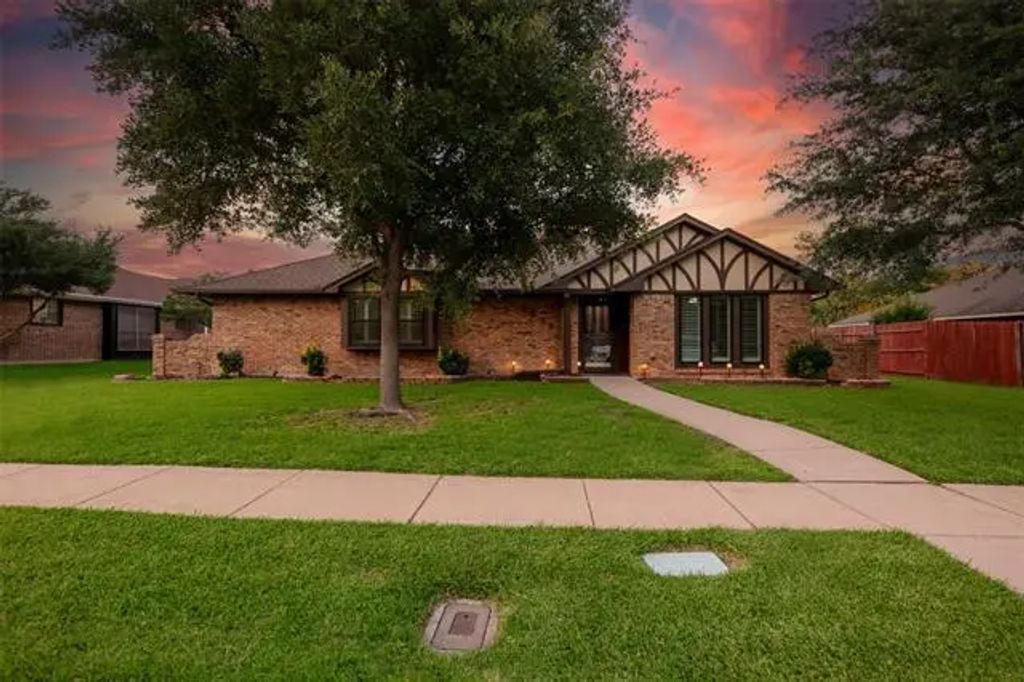 1613 Parkside Trail, Lewisville
