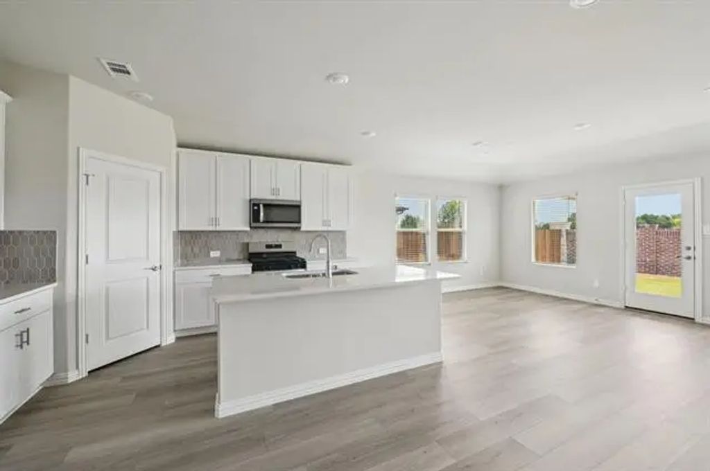 1101 Emberwood Drive, McKinney